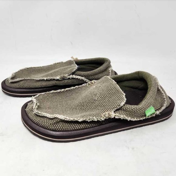 New men\'s 7 Sanuk  Chiba brown slip on shoes
